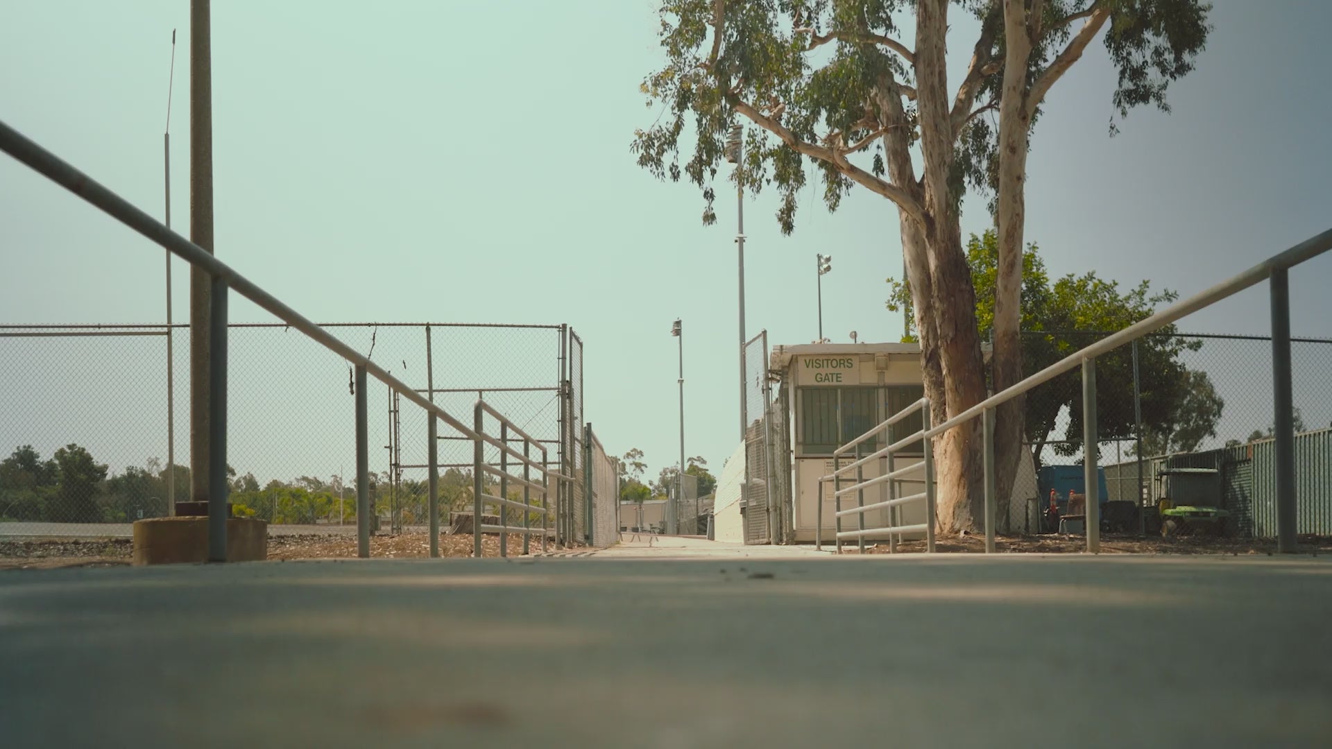 Load video: Tessa Buswell Video